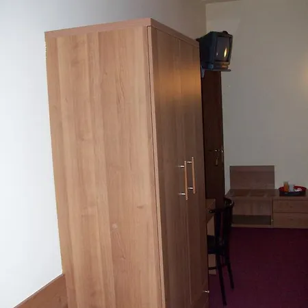Hotel Royal 3*
