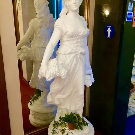 Szálloda Royal